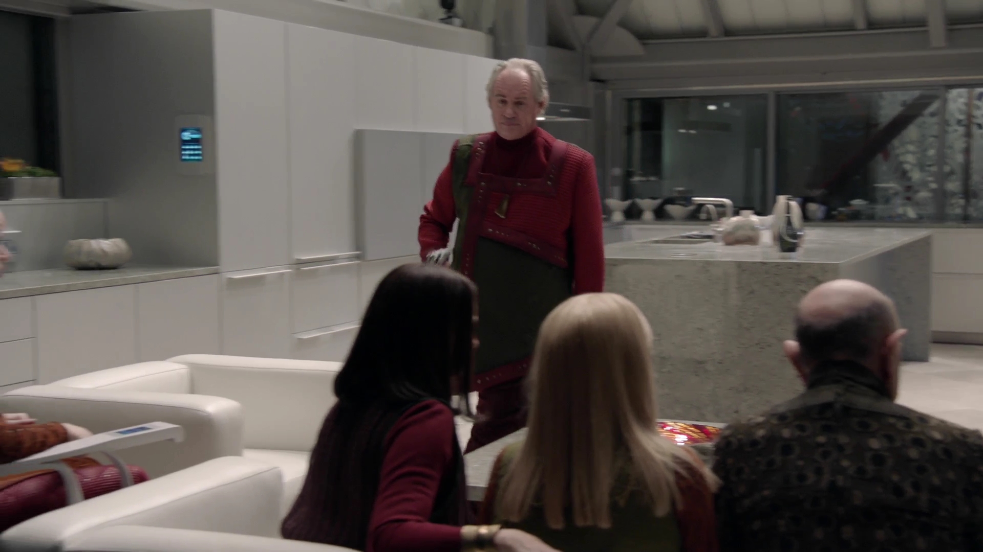 VampireDiariesWorld-dot-nl_TheOrville2x03-1743.jpg