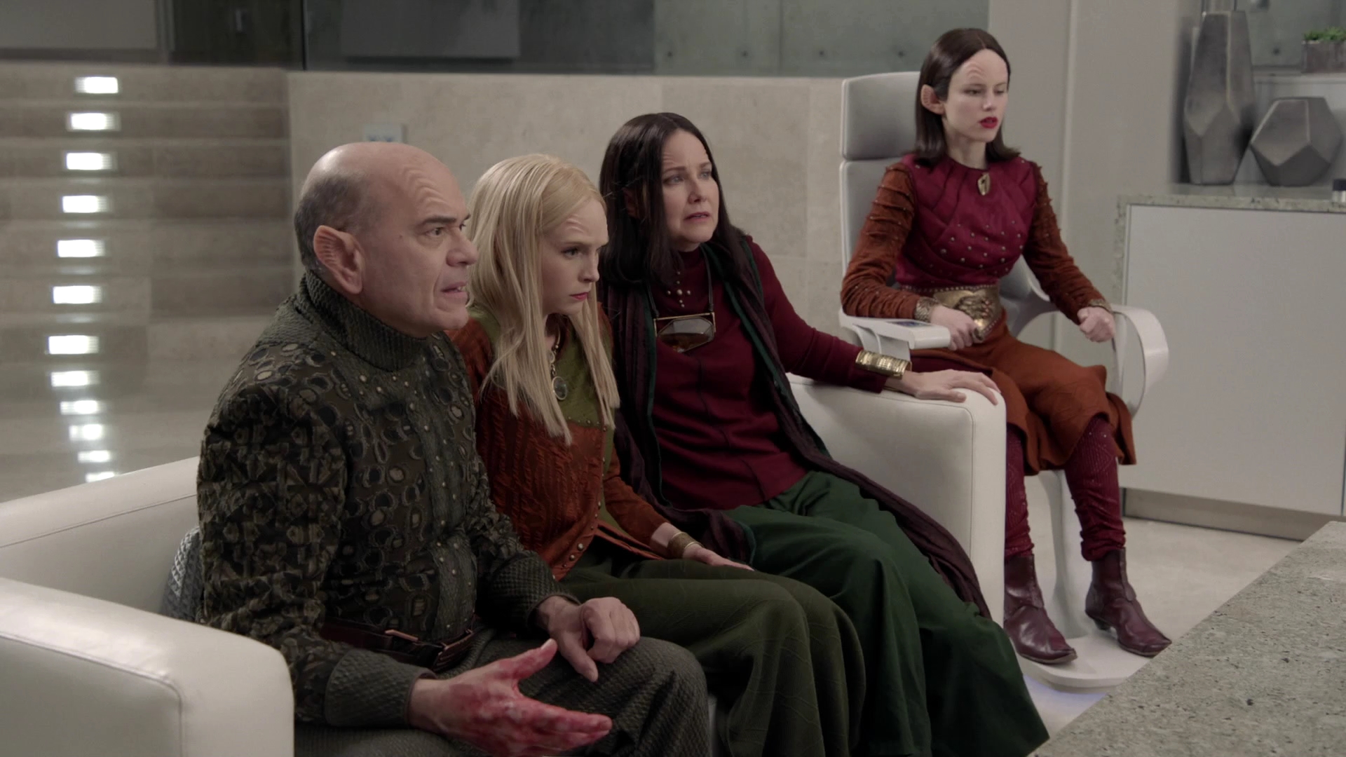 VampireDiariesWorld-dot-nl_TheOrville2x03-1760.jpg