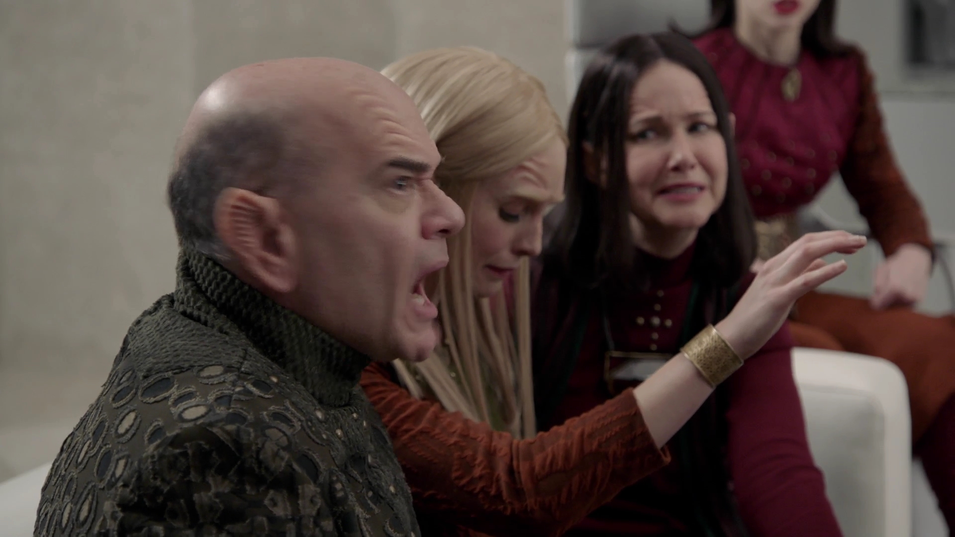 VampireDiariesWorld-dot-nl_TheOrville2x03-1795.jpg