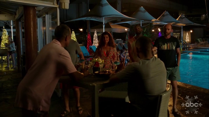 VampireDiariesWorld-dot-nl_SameTimeNextChristmas2061.jpg