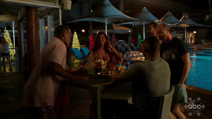 VampireDiariesWorld-dot-nl_SameTimeNextChristmas2066.jpg