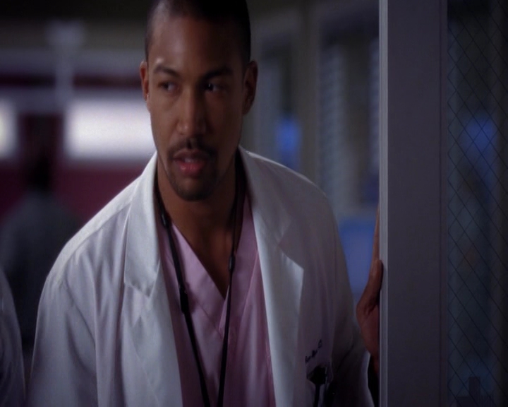 VampireDiariesWorld-dot-NL_GreysAnatomy9x18-1047.jpg