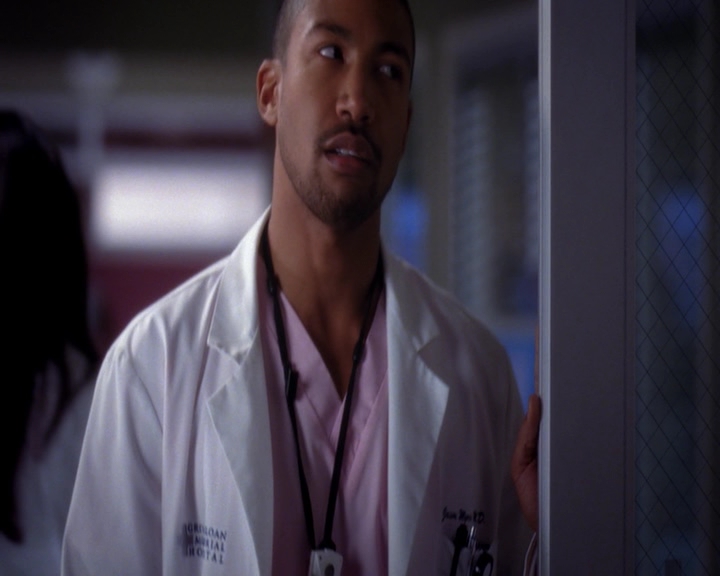 VampireDiariesWorld-dot-NL_GreysAnatomy9x18-1048.jpg