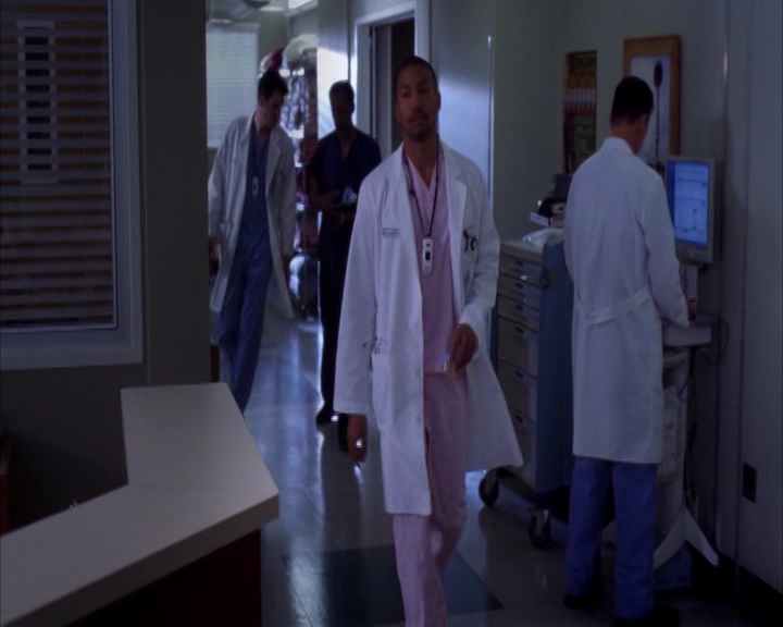 VampireDiariesWorld-dot-NL_GreysAnatomy9x18-1670.jpg