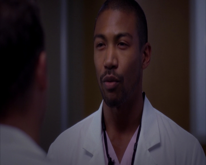 vampirediariesworld-dot-nl_GreysAnatomy9x1901769.jpg