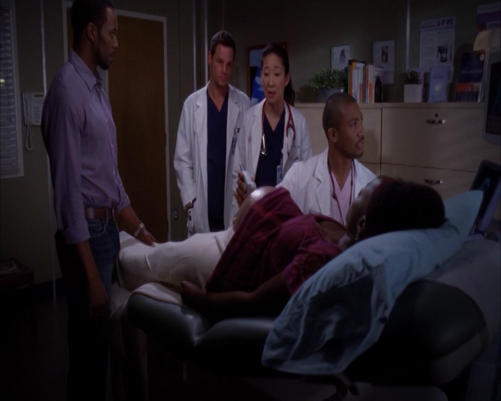 vampirediariesworld-dot-nl_GreysAnatomy9x21-00586.jpg