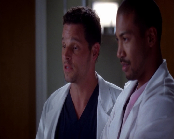 vampirediariesworld-dot-nl_GreysAnatomy9x21-00632.jpg