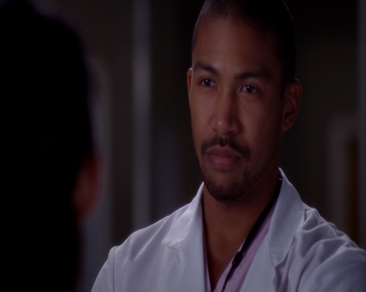 vampirediariesworld-dot-nl_GreysAnatomy9x21-00647.jpg