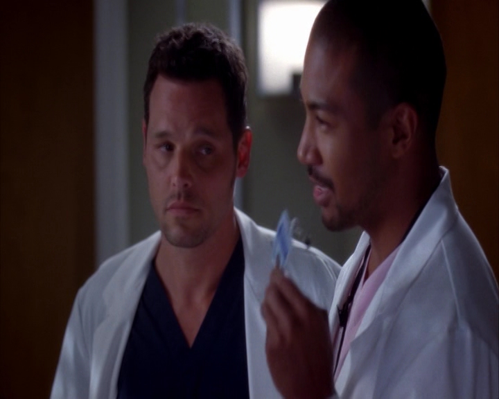 vampirediariesworld-dot-nl_GreysAnatomy9x21-00656.jpg