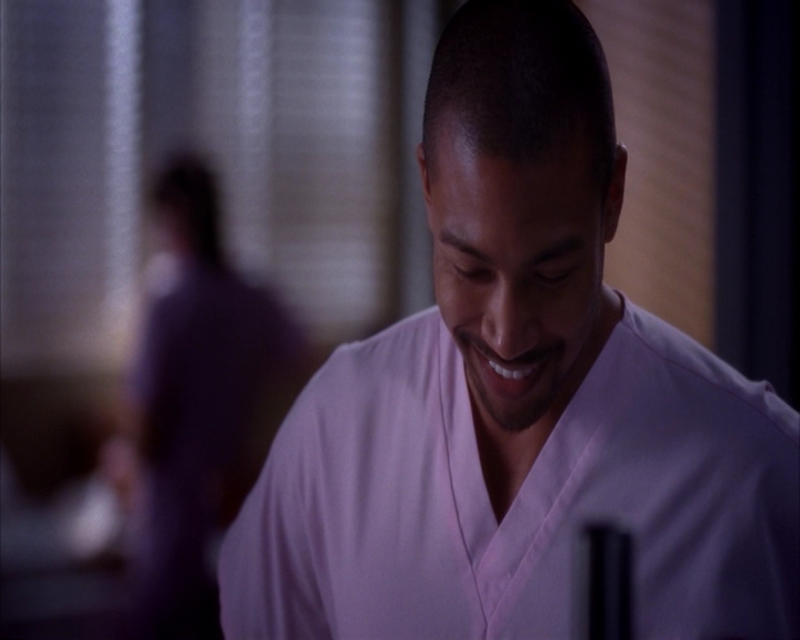 vampirediariesworld-dot-nl_GreysAnatomy9x21-01652.jpg