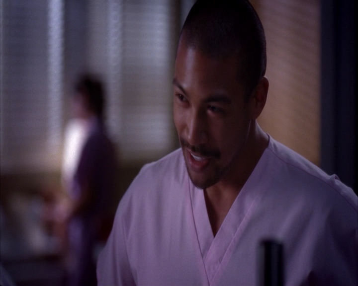 vampirediariesworld-dot-nl_GreysAnatomy9x21-01654.jpg