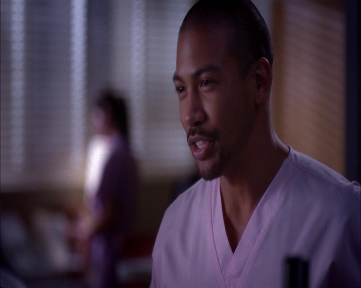 vampirediariesworld-dot-nl_GreysAnatomy9x21-01660.jpg