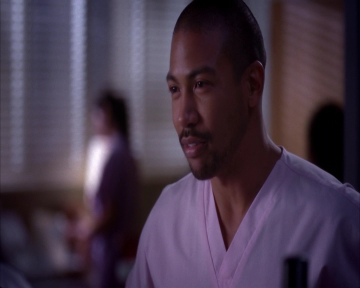 vampirediariesworld-dot-nl_GreysAnatomy9x21-01661.jpg