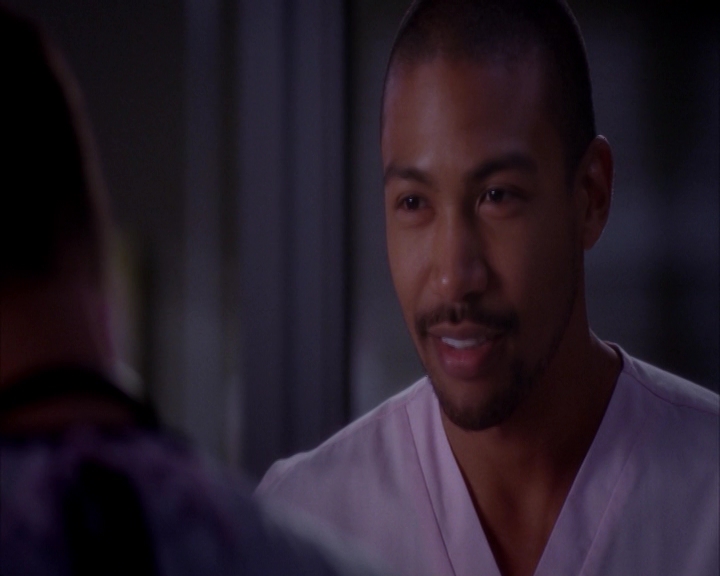 vampirediariesworld-dot-nl_GreysAnatomy9x21-01665.jpg