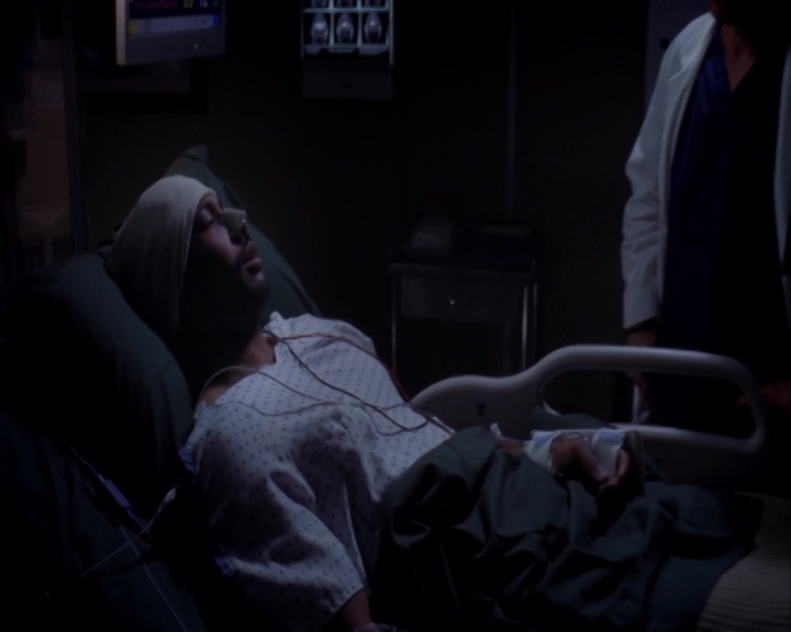 VampireDiariesWorld-dot-nl_GreysAnatomy9x23-1033.jpg