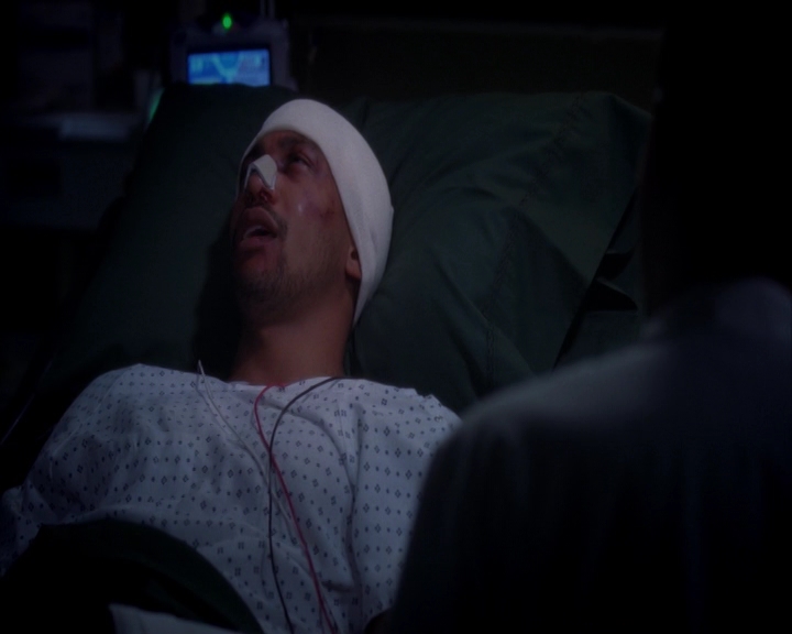 VampireDiariesWorld-dot-nl_GreysAnatomy9x23-1055.jpg