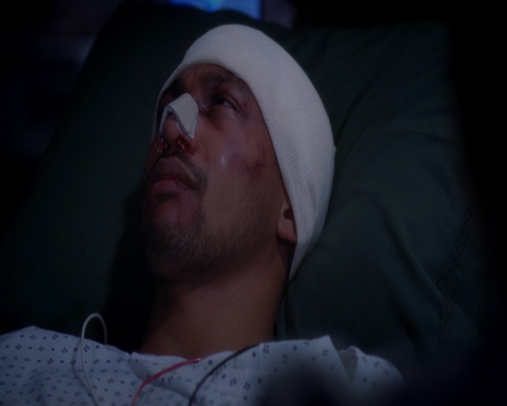 VampireDiariesWorld-dot-nl_GreysAnatomy9x23-1068.jpg
