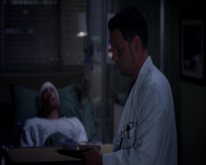 VampireDiariesWorld-dot-nl_GreysAnatomy9x23-1120.jpg