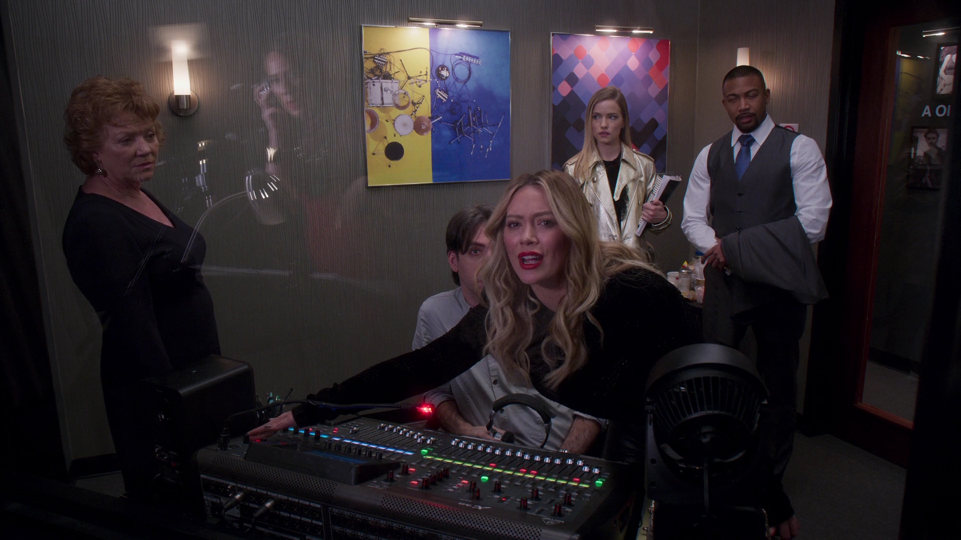 DailyDuff-dot-nl_Younger6x06-00261.jpg DailyDuff-dot-nl_Younger6x06-00261.jpg