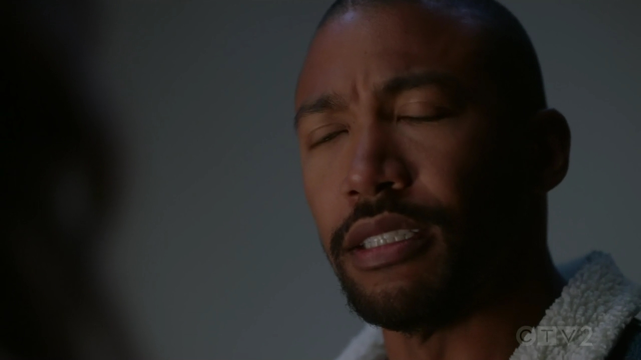 VampireDiariesWorld-dot-nl_ForThePeople2x03-1982.jpg