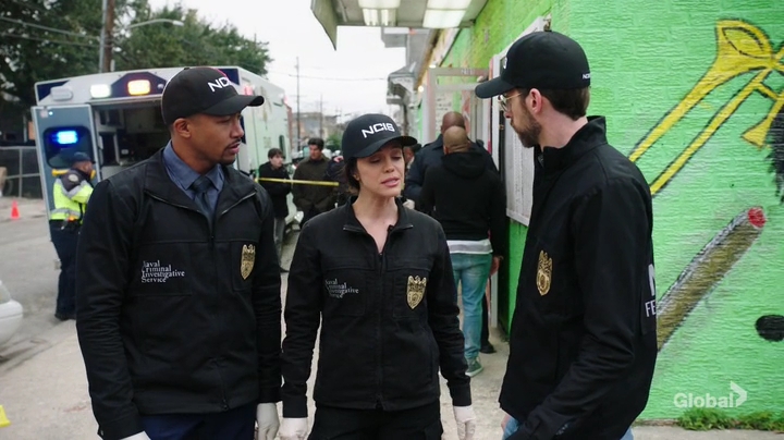 VampireDiariesWorld-dot-nl_NCIS-NewOrleans6x14-4171.jpg