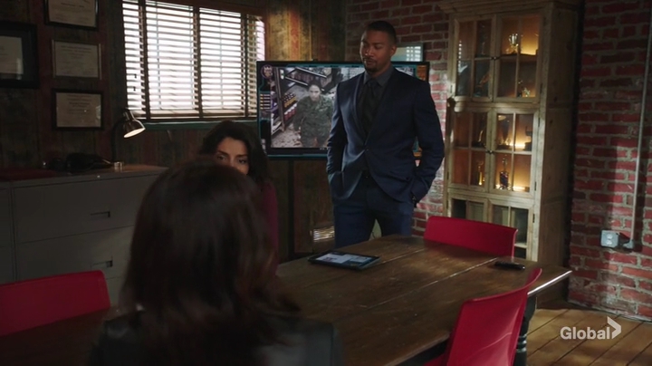 VampireDiariesWorld-dot-nl_NCIS-NewOrleans6x14-4381.jpg