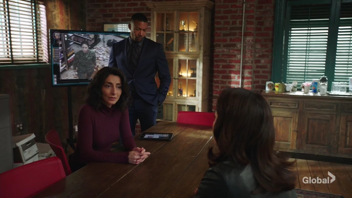 VampireDiariesWorld-dot-nl_NCIS-NewOrleans6x14-4391.jpg
