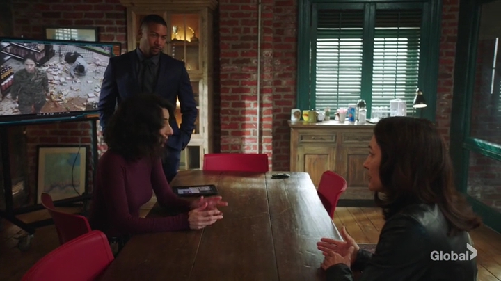 VampireDiariesWorld-dot-nl_NCIS-NewOrleans6x14-4394.jpg
