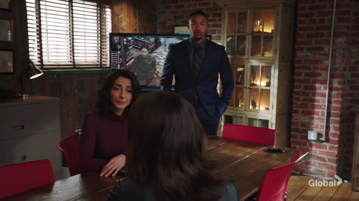 VampireDiariesWorld-dot-nl_NCIS-NewOrleans6x14-4416.jpg