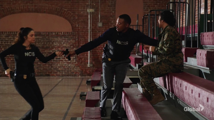 VampireDiariesWorld-dot-nl_NCIS-NewOrleans6x14-5483.jpg