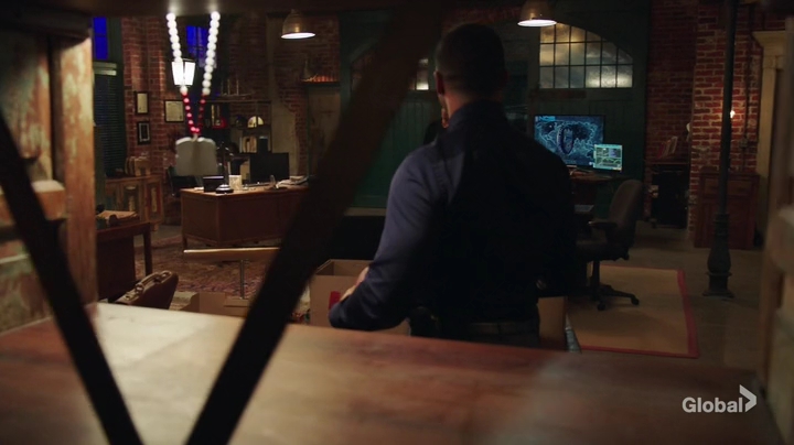 VampireDiariesWorld-dot-nl_NCIS-NewOrleans6x14-5737.jpg