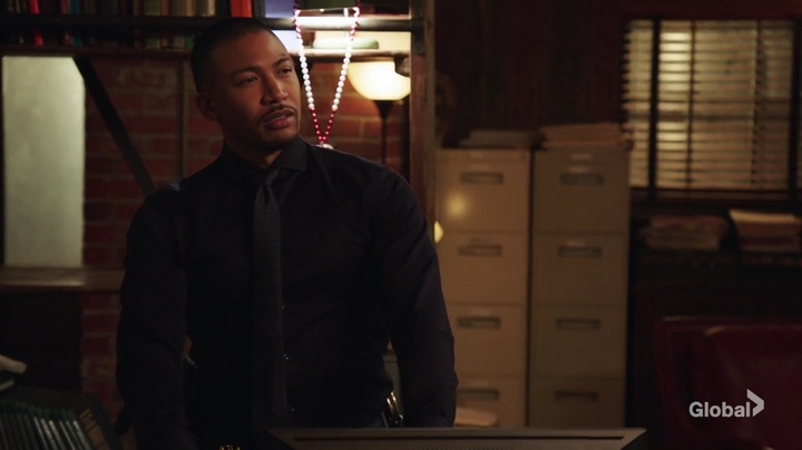 VampireDiariesWorld-dot-nl_NCIS-NewOrleans6x14-5780.jpg
