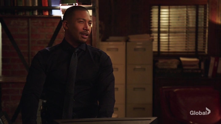 VampireDiariesWorld-dot-nl_NCIS-NewOrleans6x14-5786.jpg