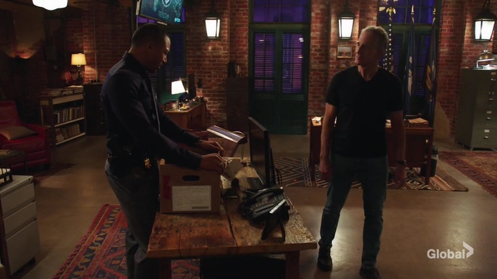 VampireDiariesWorld-dot-nl_NCIS-NewOrleans6x14-5803.jpg