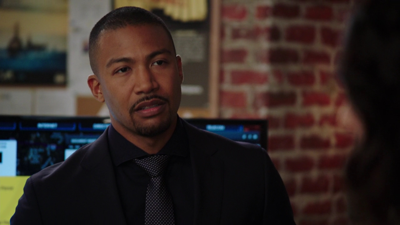 VampireDiariesWorld-dot-nl_NCIS-NewOrleans6x17-0617.jpg