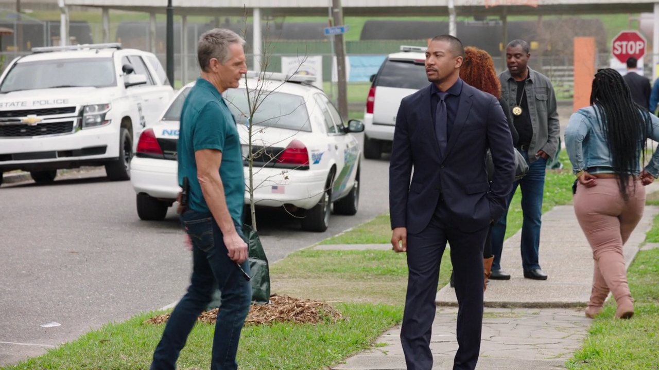 VampireDiariesWorld-dot-nl_NCIS-NewOrleans6x17-0903.jpg