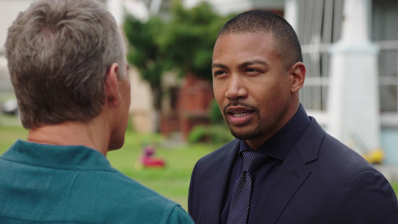 VampireDiariesWorld-dot-nl_NCIS-NewOrleans6x17-0932.jpg