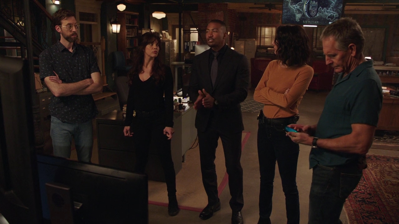 VampireDiariesWorld-dot-nl_NCIS-NewOrleans6x17-1052.jpg