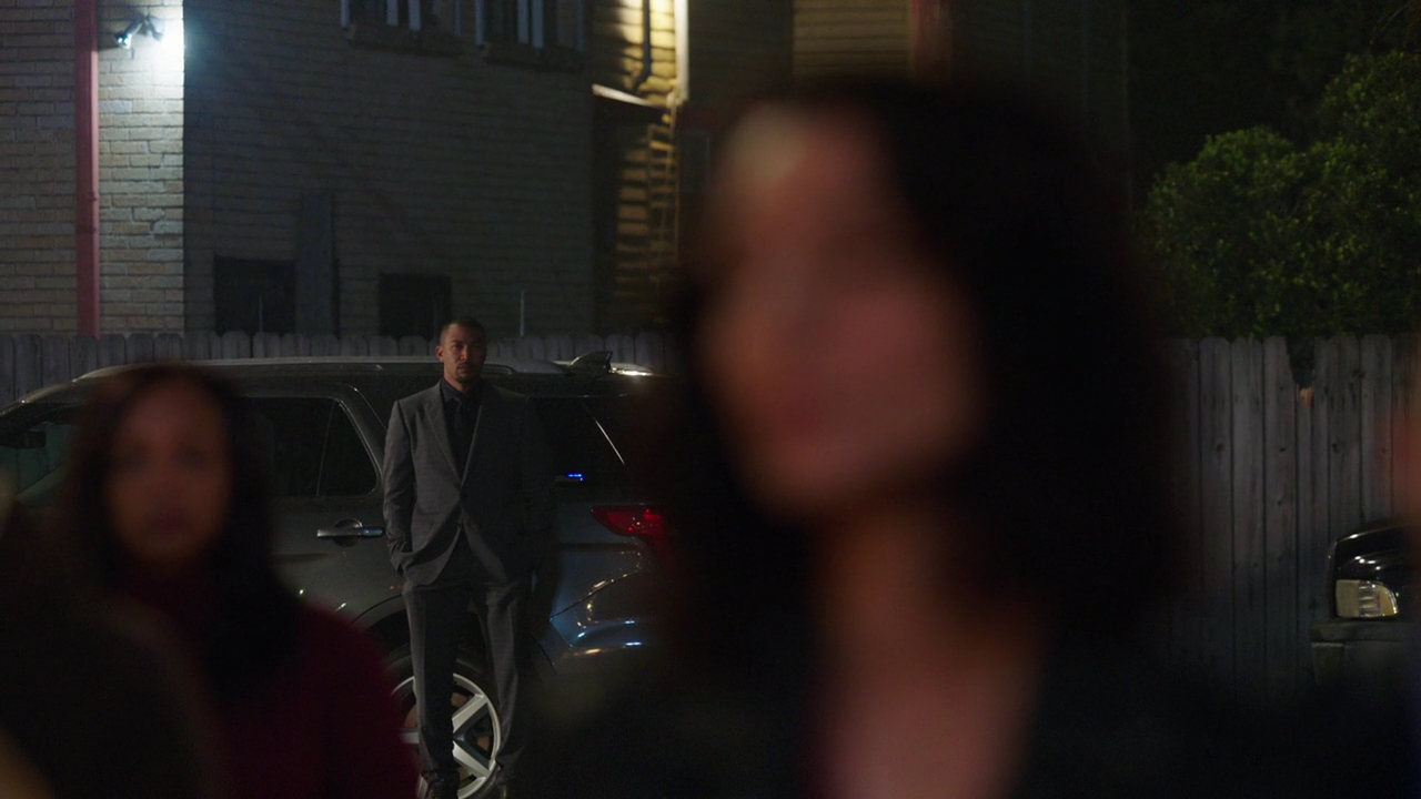 VampireDiariesWorld-dot-nl_NCIS-NewOrleans6x17-2527.jpg