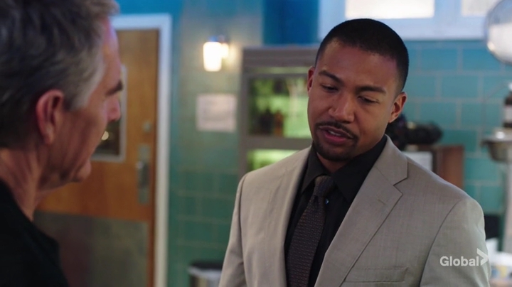 VampireDiariesWorld-dot-nl_NCIS-NewOrleans6x18-0840.jpg