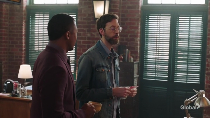 VampireDiariesWorld-dot-nl_NCIS-NewOrleans6x18-1609.jpg