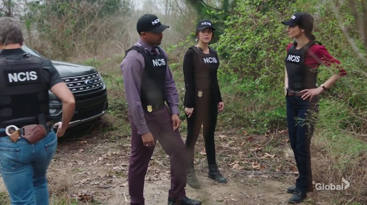 VampireDiariesWorld-dot-nl_NCIS-NewOrleans6x18-1902.jpg