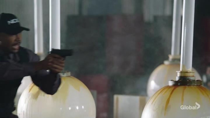 VampireDiariesWorld-dot-nl_NCIS-NewOrleans6x18-2056.jpg