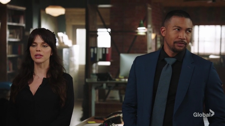VampirediariesWorld-dot-nl_NCIS-NewOrleans6x19-1260.jpg