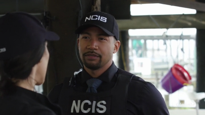 VampirediariesWorld-dot-nl_NCIS-NewOrleans6x19-2041.jpg