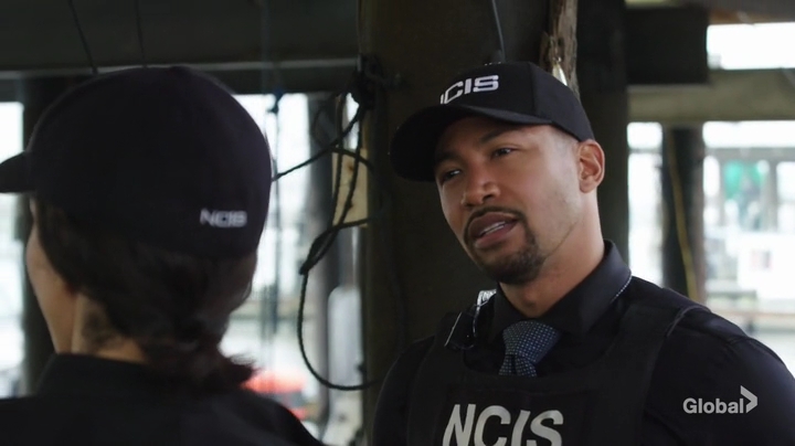 VampirediariesWorld-dot-nl_NCIS-NewOrleans6x19-2047.jpg