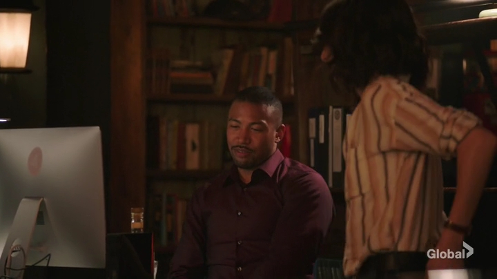 VampirediariesWorld-dot-nl_NCIS-NewOrleans6x19-2210.jpg