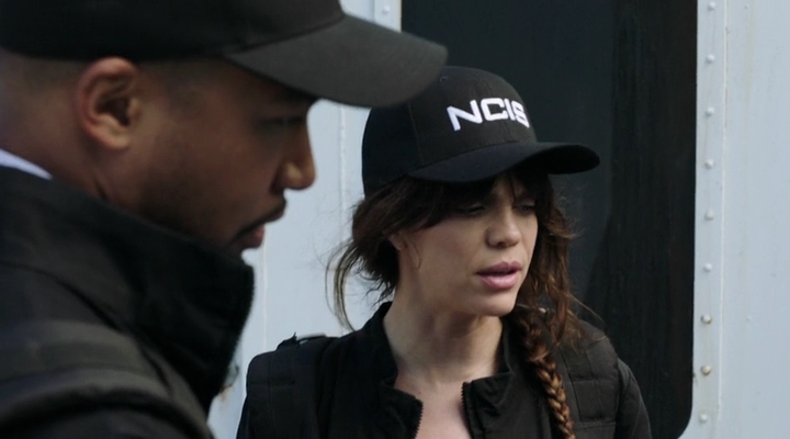VampireDiariesWorld-dot-nl_NCISNewOrleans7x01-0506.jpg