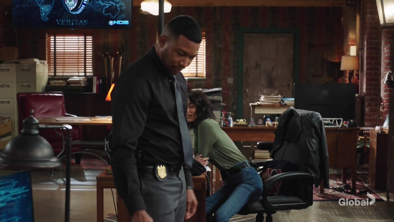 VampireDiariesWorld-dot-nl_NCISNewOrleans7x07-1789.jpg