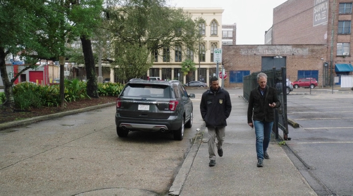 VampireDiariesWorld-dot-nl_NCISNewOrleans7x12-1316.jpg